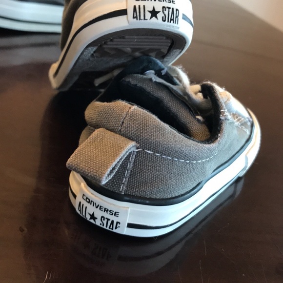 Converse all stars with matching baby shoes - Picture 9 of 13
